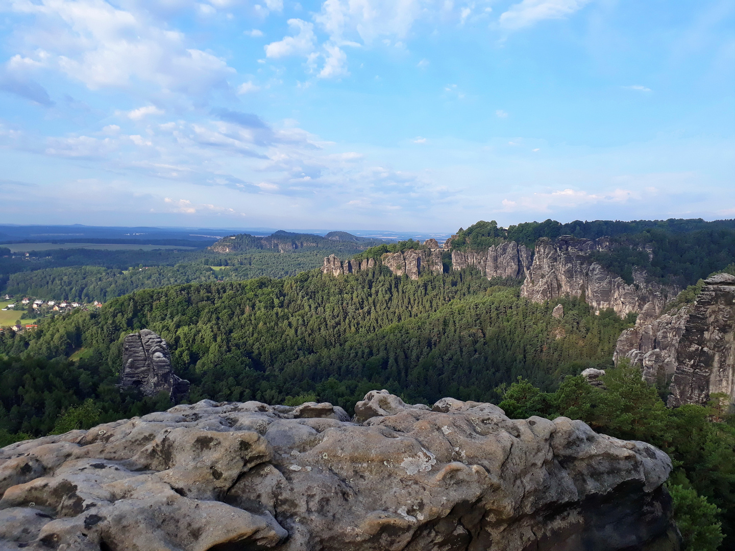 Basteiblick aus den Honigsteinen