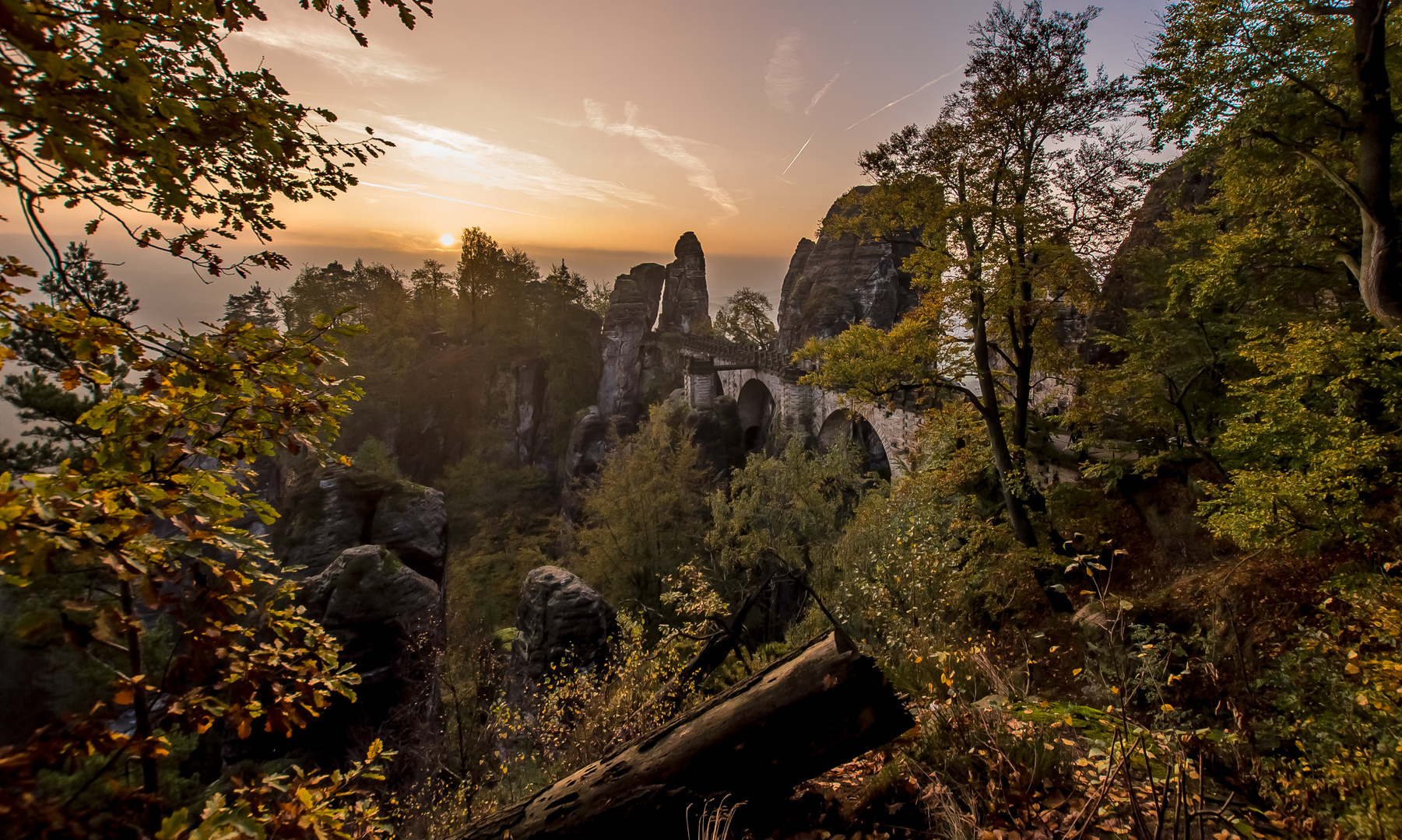 Basteibrücke im Herbst