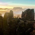 basteibrücke vor lilienstein zum sonnenaufgang