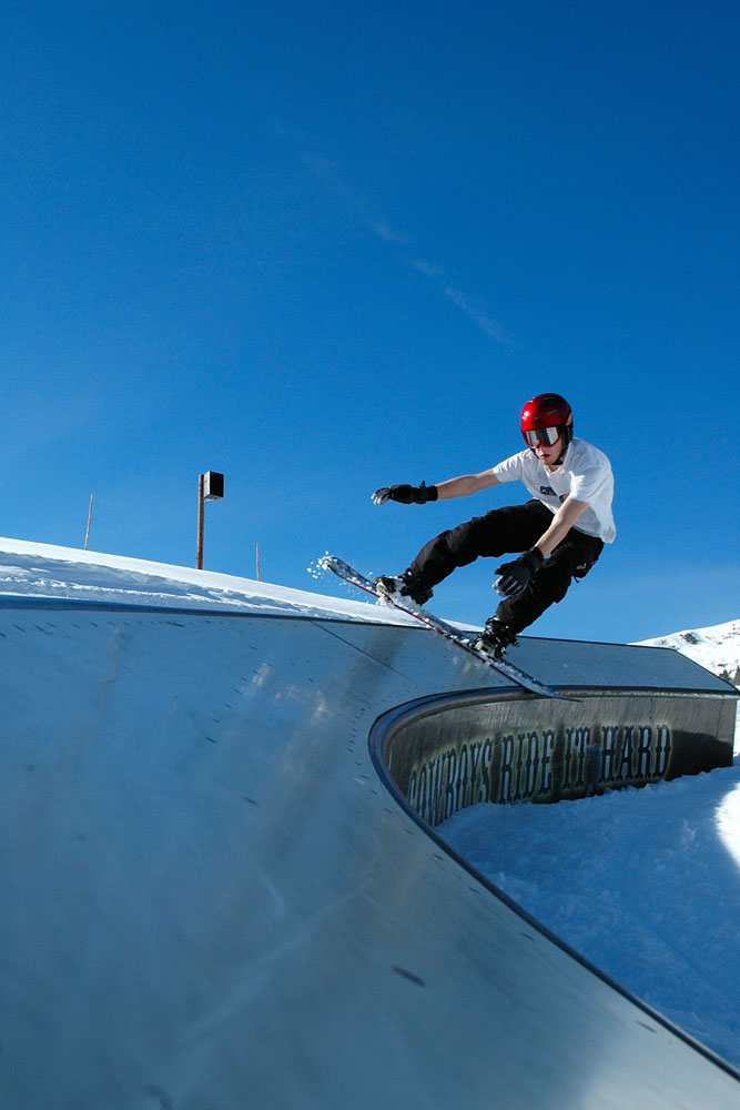 Basti Boardslide