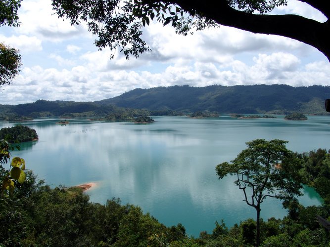 Batang Ai Lake