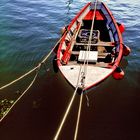 Bateau à  l'amarre  