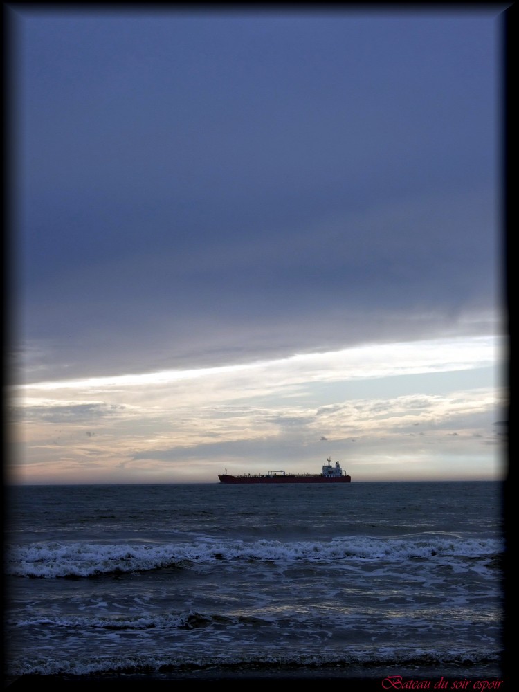 Bateau du soir espoir