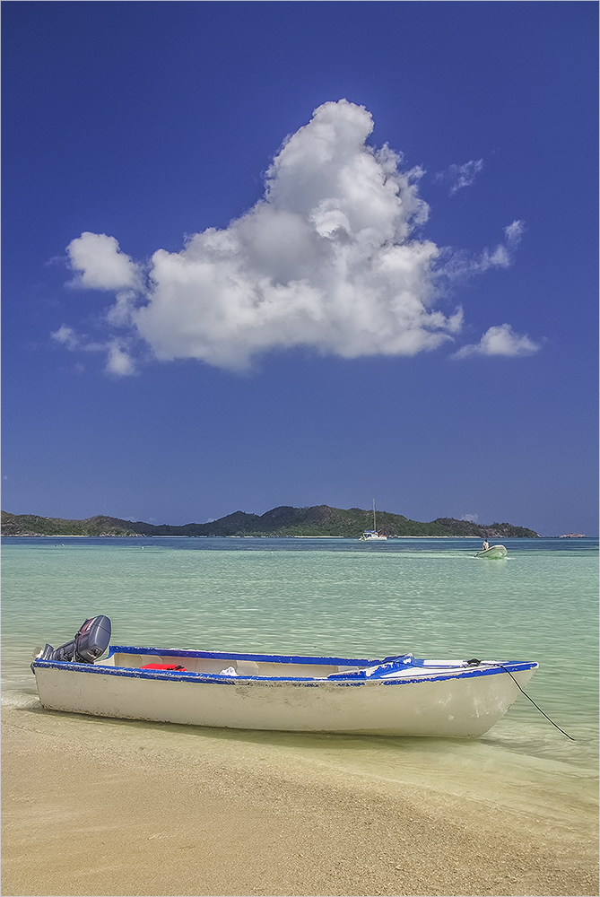 bateau et nuage