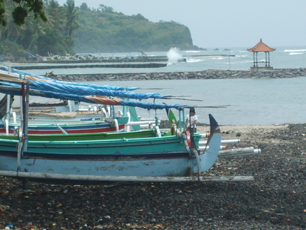 bateau sur la plage