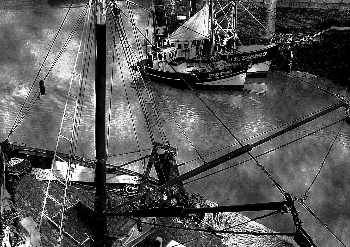 Bateaux de pêche au port