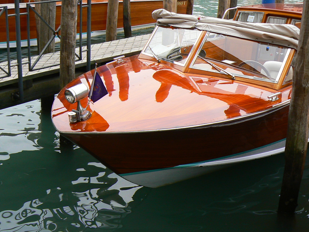 Bateaux taxis de Venise .