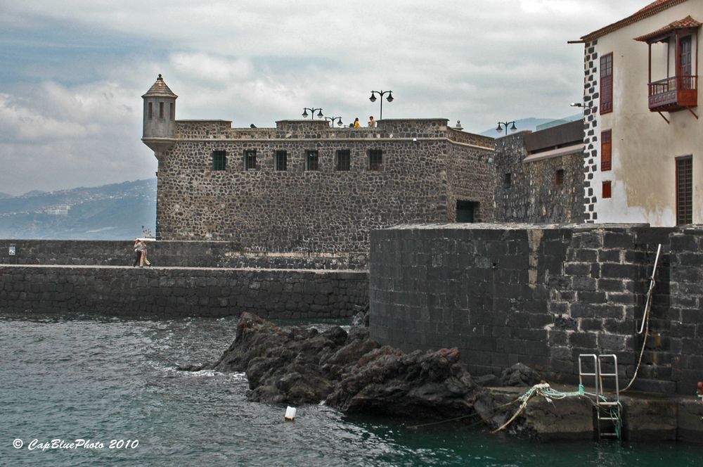 Bateria de Santa Barbara Puerto de la Cruz (früher Puerto de la Orotava)