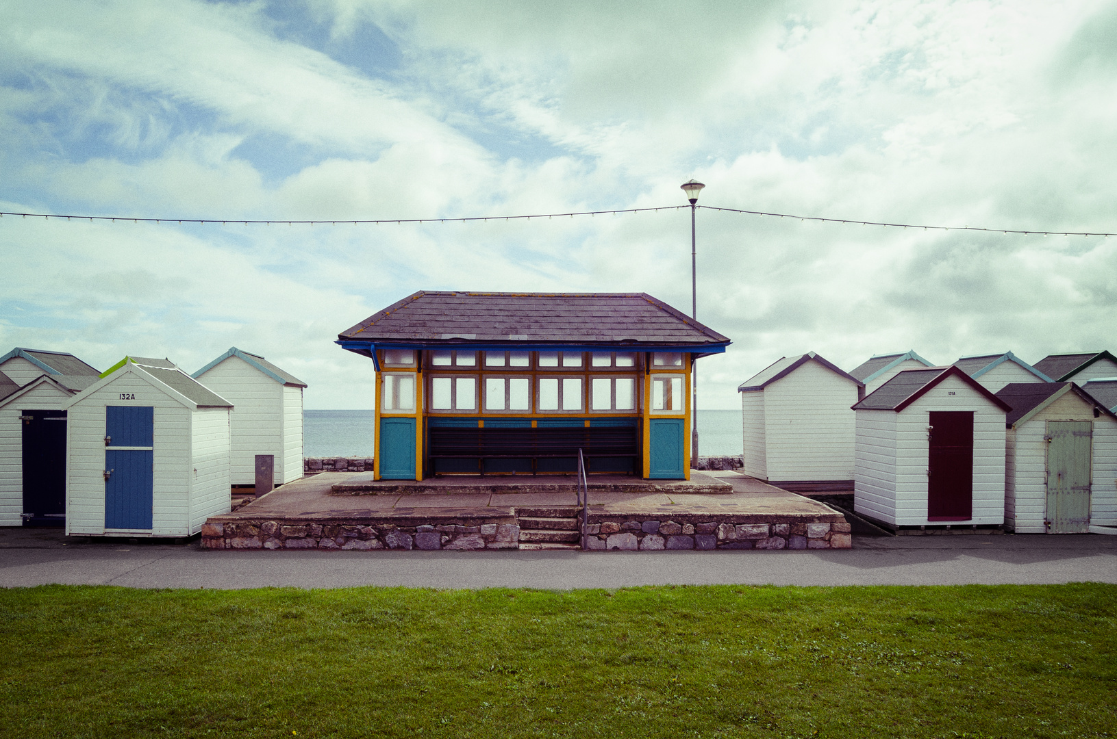 ... bathing boxes X ...