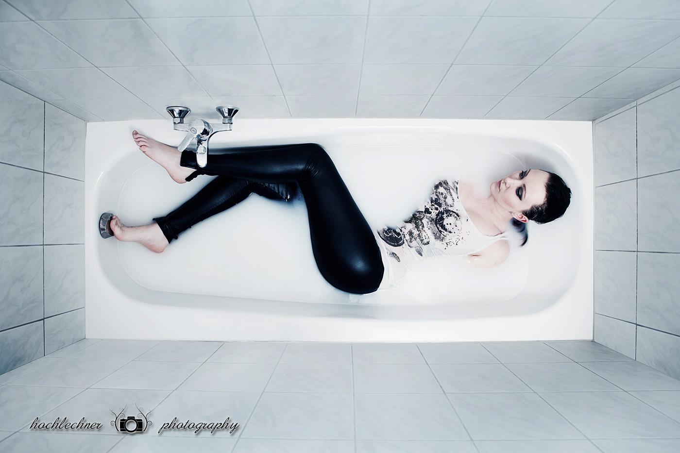 Bathtub