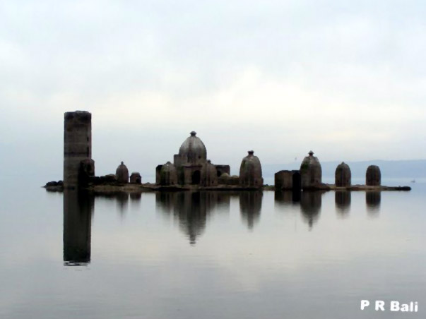 Bathu Temple