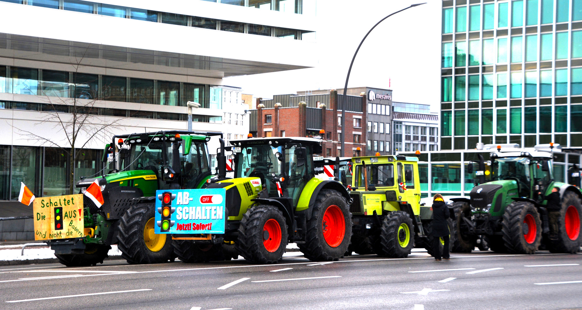 BAUERN-DEMONSTRATION , HAMBURG  