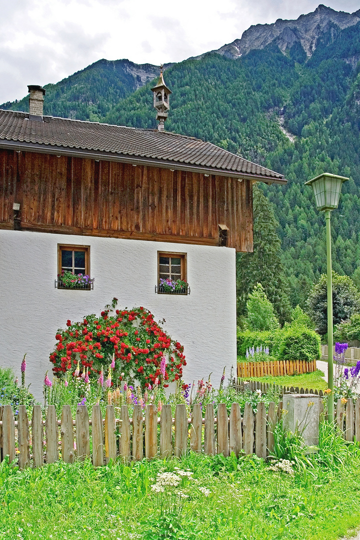 Bauerngärtchen in Südtirol