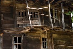 Bauernhaus im Tee-Anbeugebiet bei Ikizdere.