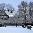 Bauernhof im Schnee 