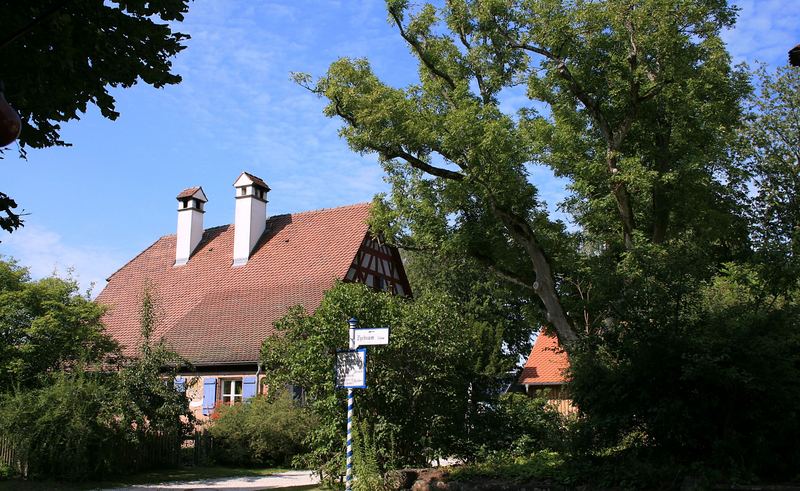 Bauernhof in Oberhembach, Teil 2