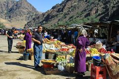 Bauernmarkt am Kamchikpass