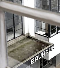 _ Bauhaus _