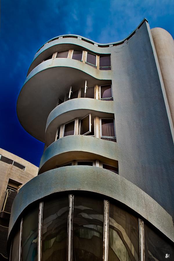 'bauhaus' in tel aviv