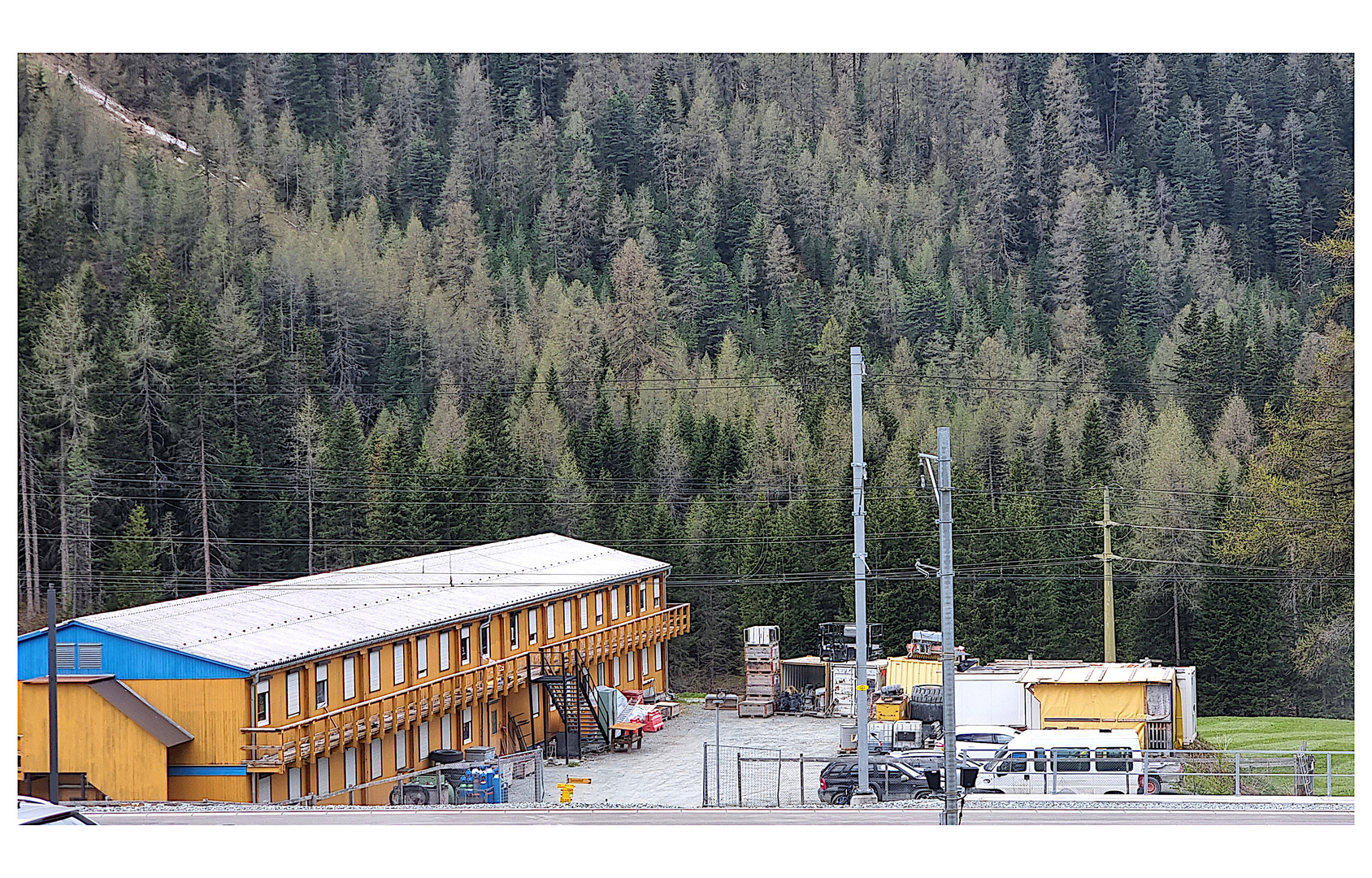 Bauinstallation Unterkunft für den Albula-Streckenausbau