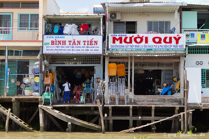 Baumarkt am Mekong.