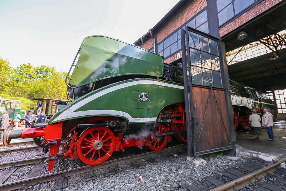 Baureihe 18.2 im Lokschuppen