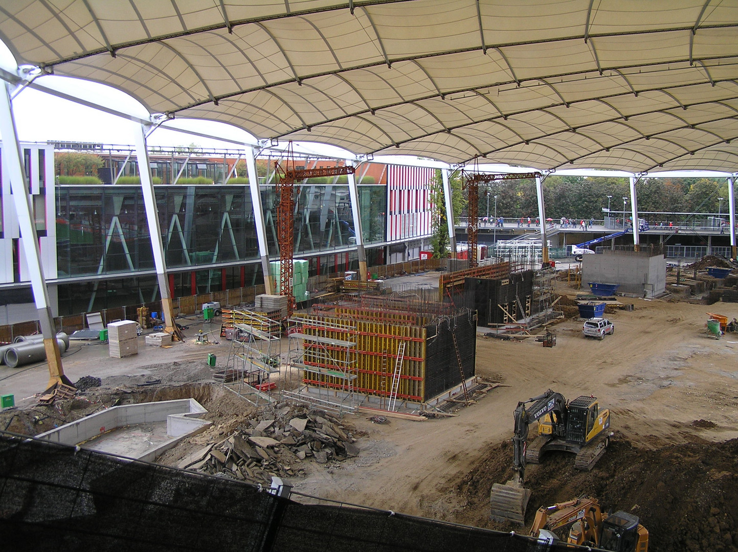 Baustelle Cannstatter Kurve (Mercedes-Benz-Arena - Stuttgart) 25.09.2010 -3-