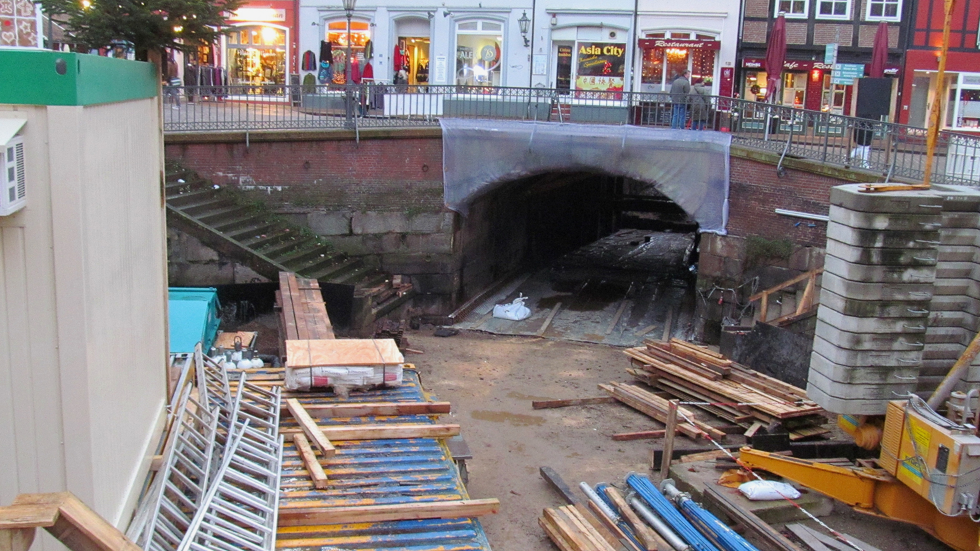 Baustelle im Burggraben in Stade ... 