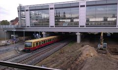 Baustelle S-Bahnhof Ostkreuz - stadteinwärts fahrende S-Bahn