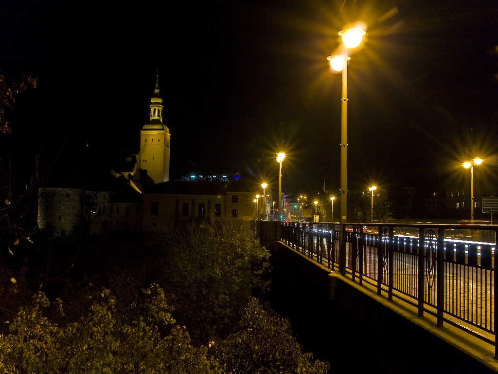 Bautzen, Kronprinzenbrücke bei Nacht