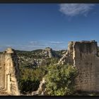 Baux de Provence..Blicke auf die alten Mauern