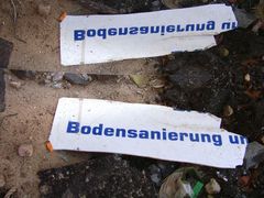 Bauzaunkunst / Bodensanierung