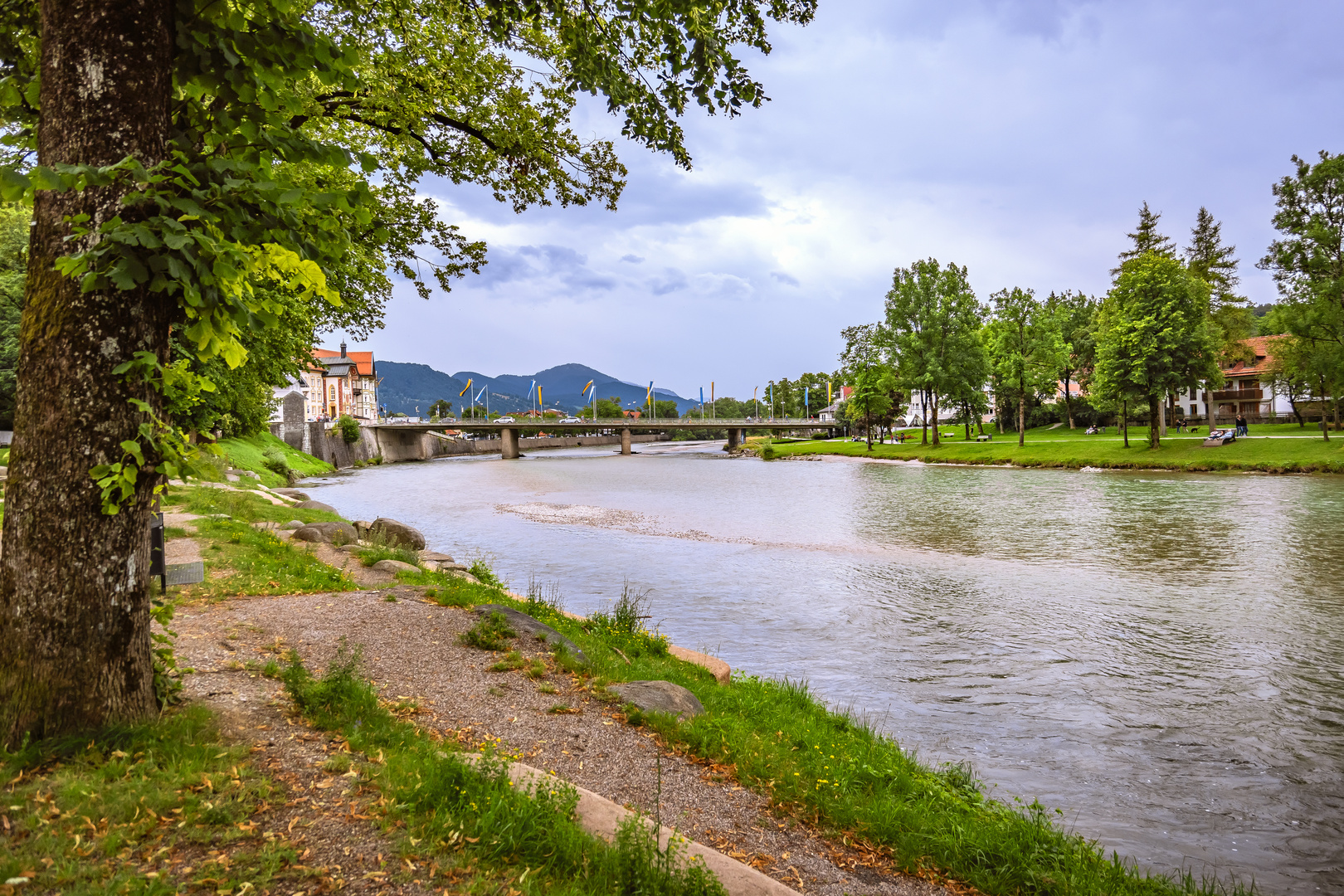 BAVARIA : BAD TÖLZ - ENTLANG DER ISAR