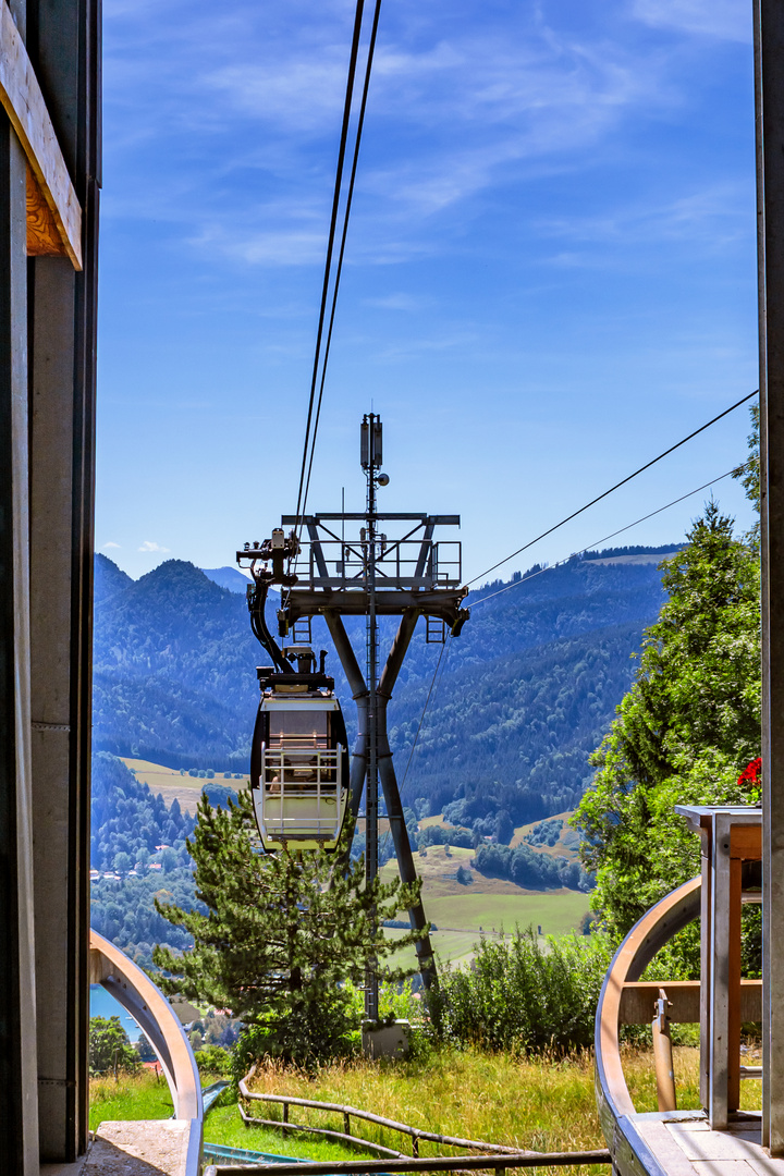 BAVARIA : CABLE CAR TO SCHLIERSBERGALM