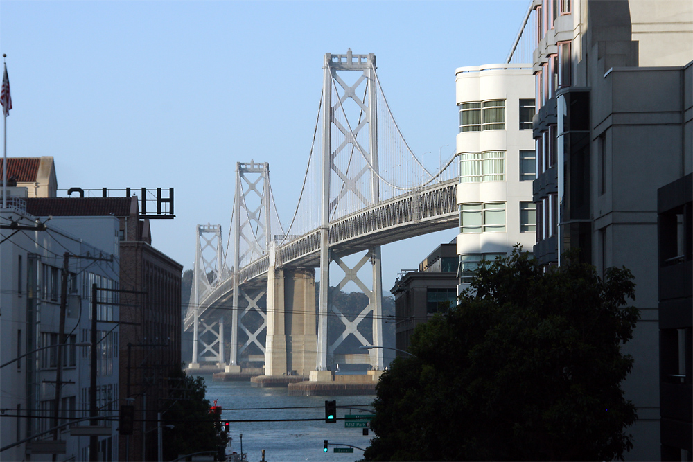 Bay-Bridge