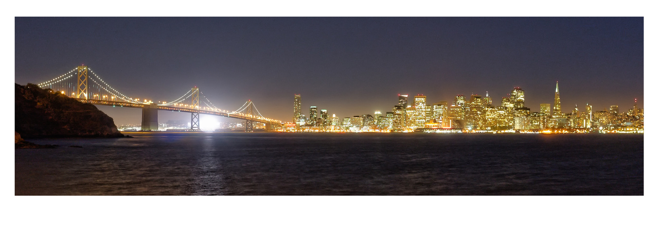 Bay-Bridge SF gesehen von Treasure-Island