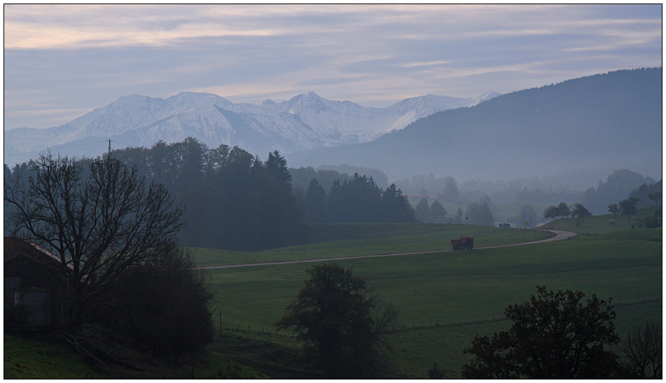 Bayerische Landschaft im Fr hnebel Foto Bild archiv Bayerische Landschaft im Fr hnebel Foto Bild archiv