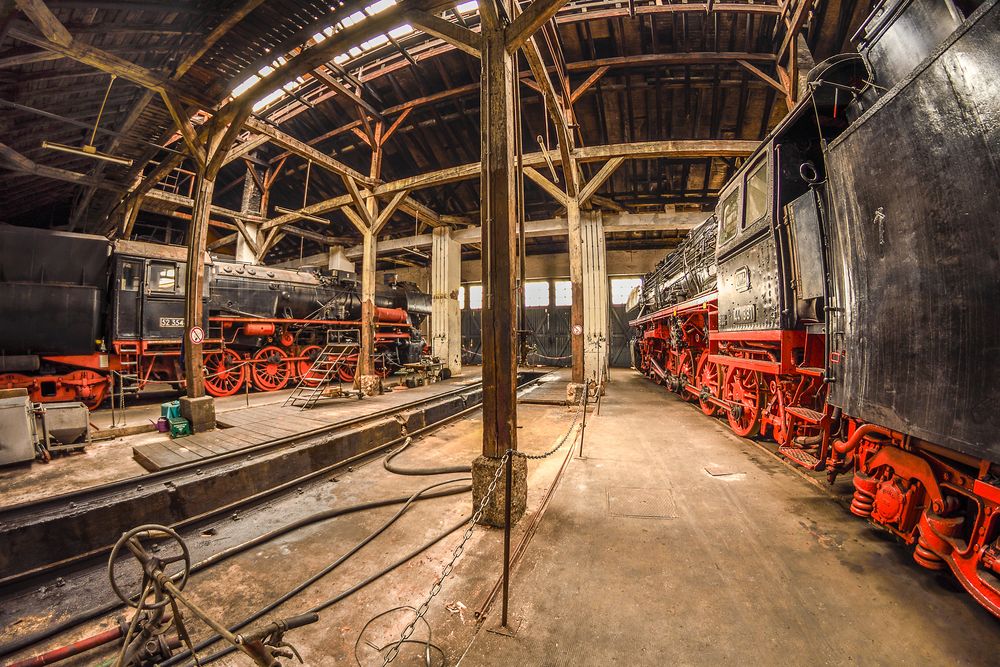 Bayerisches Eisenbahnmuseum Nördlingen (15) - Im Lokschuppen