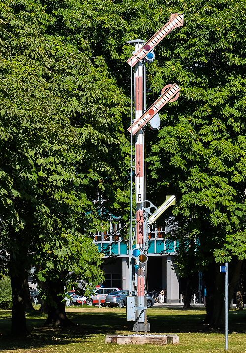 Bayerisches Haupt- und Vorsignal