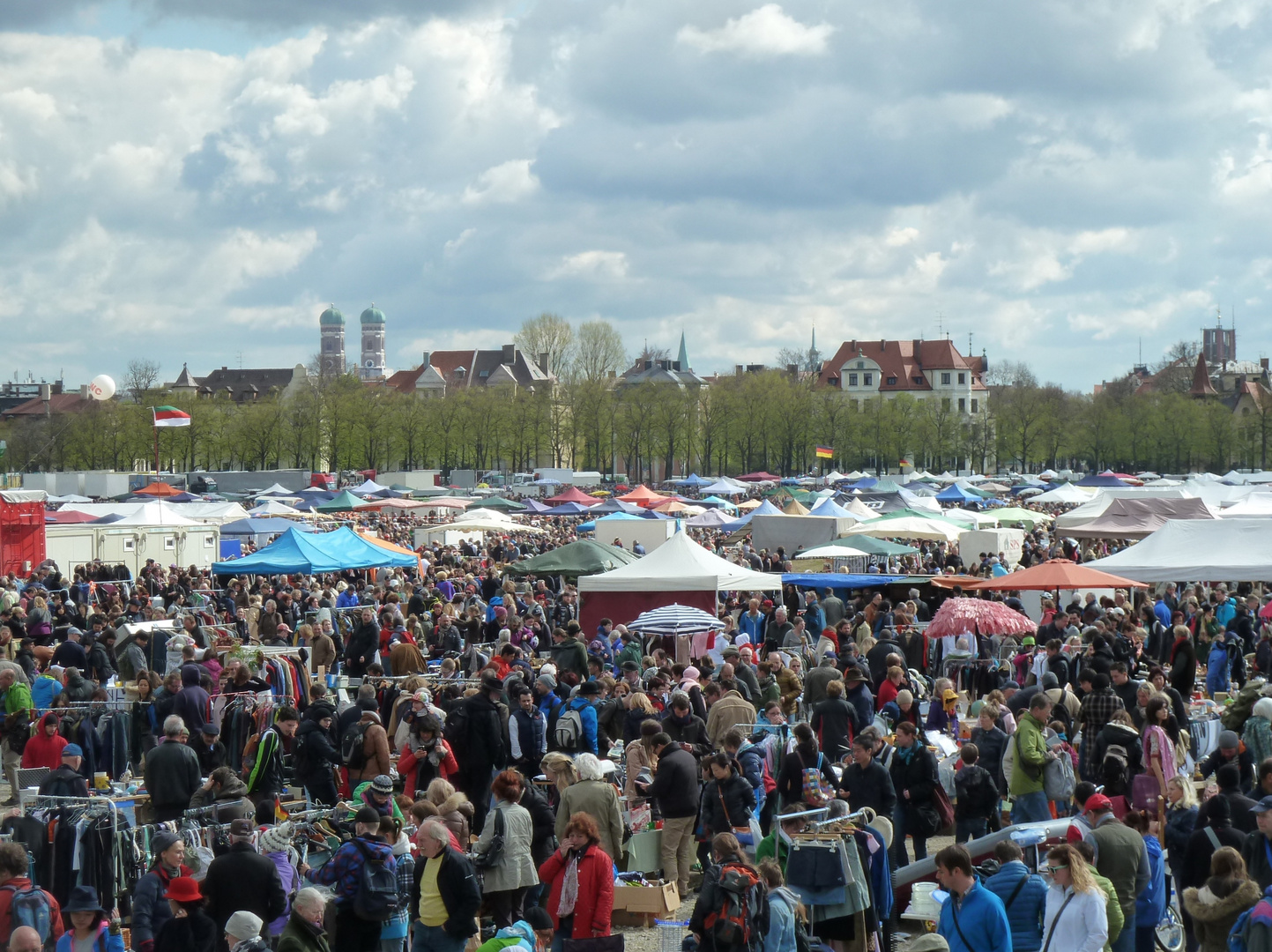 Bayerns größter Flohmarkt