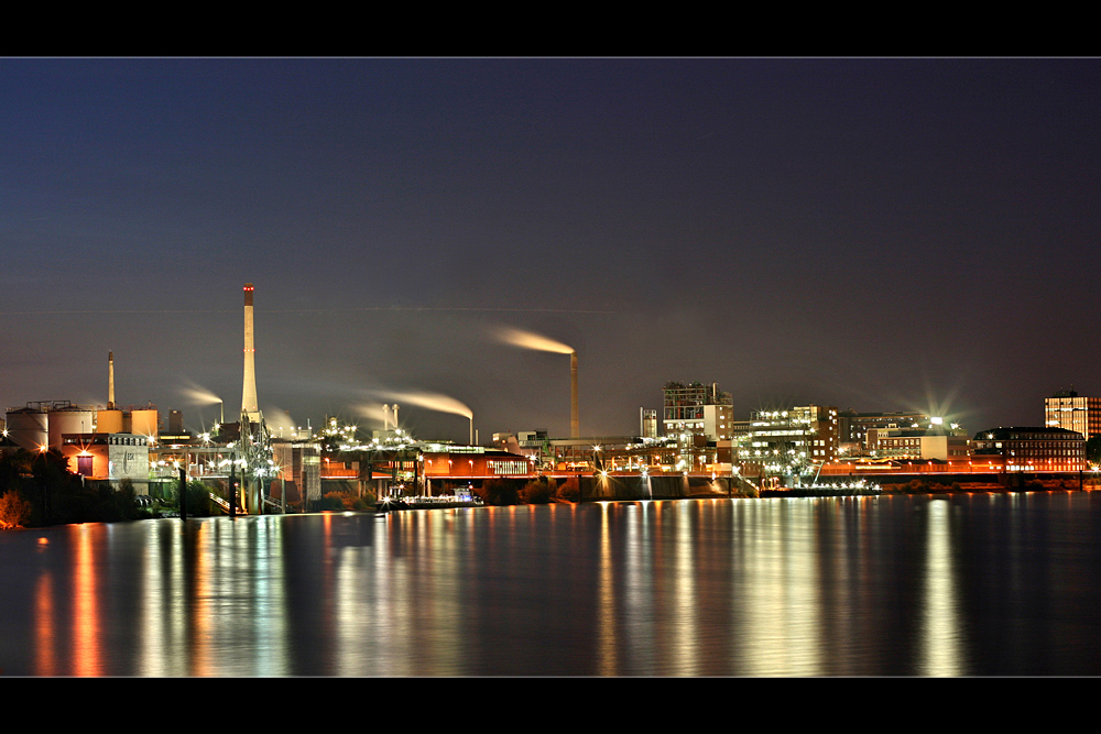 Bayerwerk Krefeld Uerdingen Foto Bild Architektur Architektur Bei Nacht Motive Bilder Auf Fotocommunity