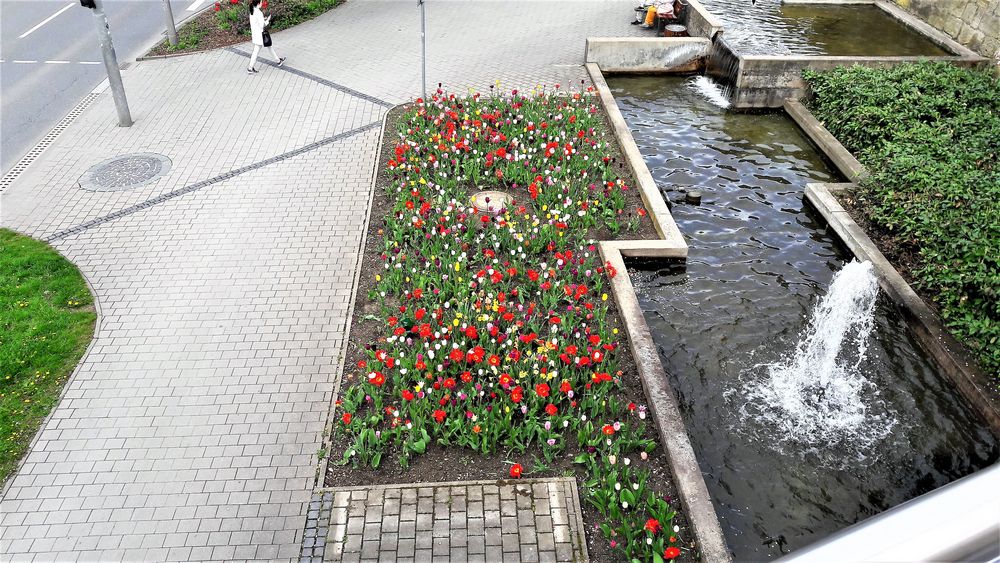 Bayreuth :Blick von der Brücke zum Rotmaincenter