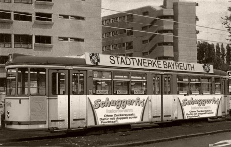 Bayreuth Wirtschaftsgymnasium und Tram