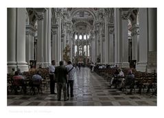 Bayrische Impressionen " Dom zu Passau - der Blick zum Chor "