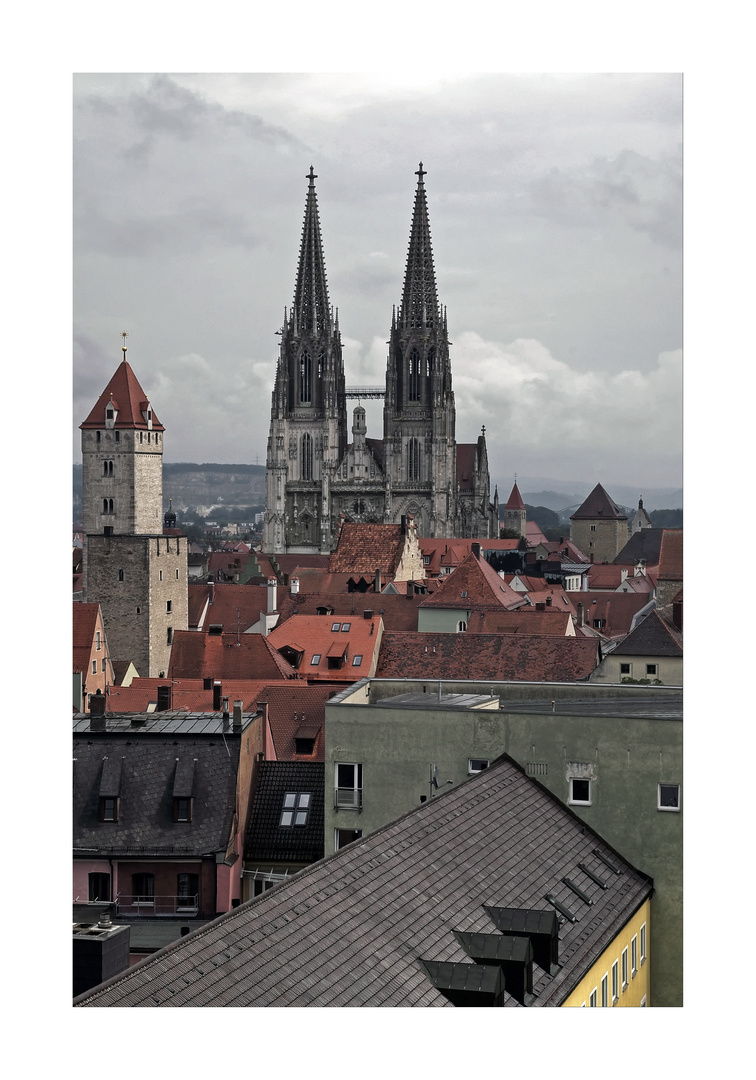 Bayrische Impressionen " Regensburg, der Blick zum DOM"