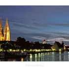 Bayrische Impressionen " Regensburg, der Blick zum Dom am Abend "