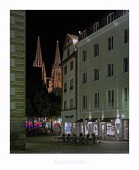 Bayrische Impressionen " Regensburger Altstadt...bei Nacht"