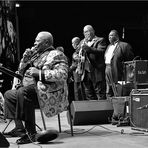 ... BB KING ...