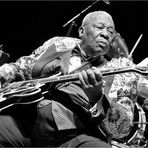 .. BB KING ..