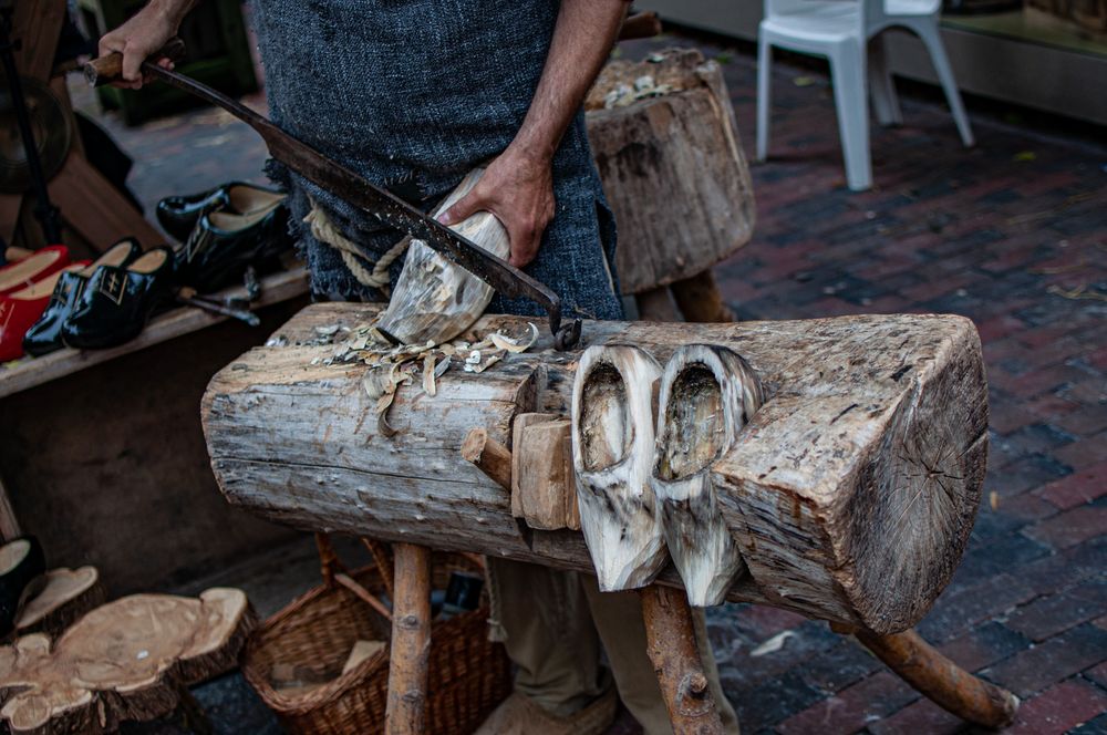 Holzschuhe von Sievert Hohmann